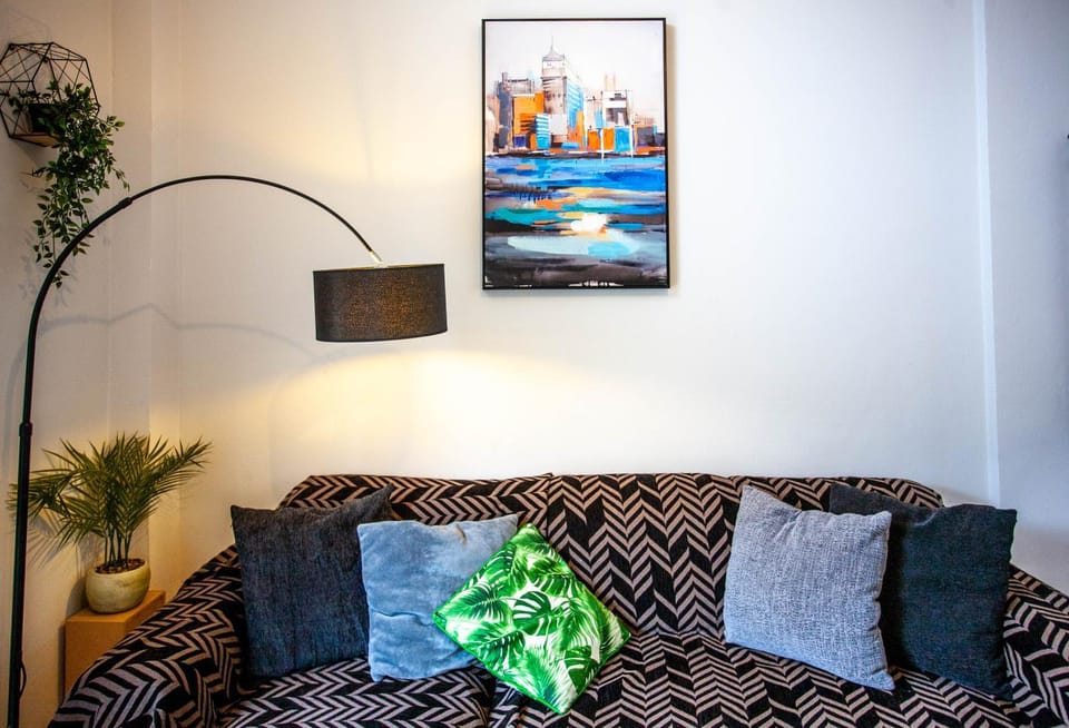 Living room, Decorative detail, Seating area