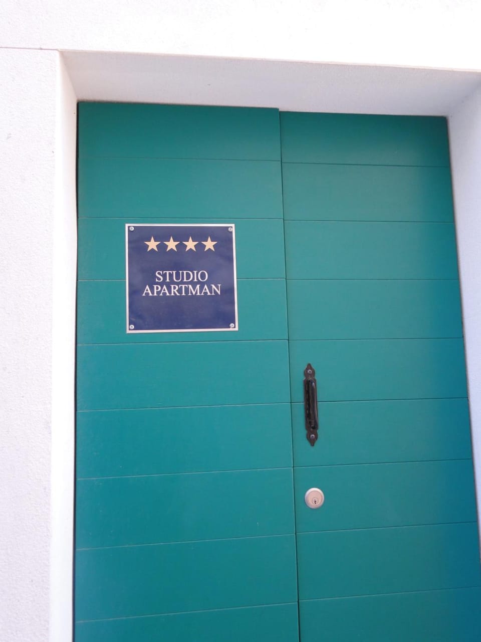 Facade/entrance, Text overlay