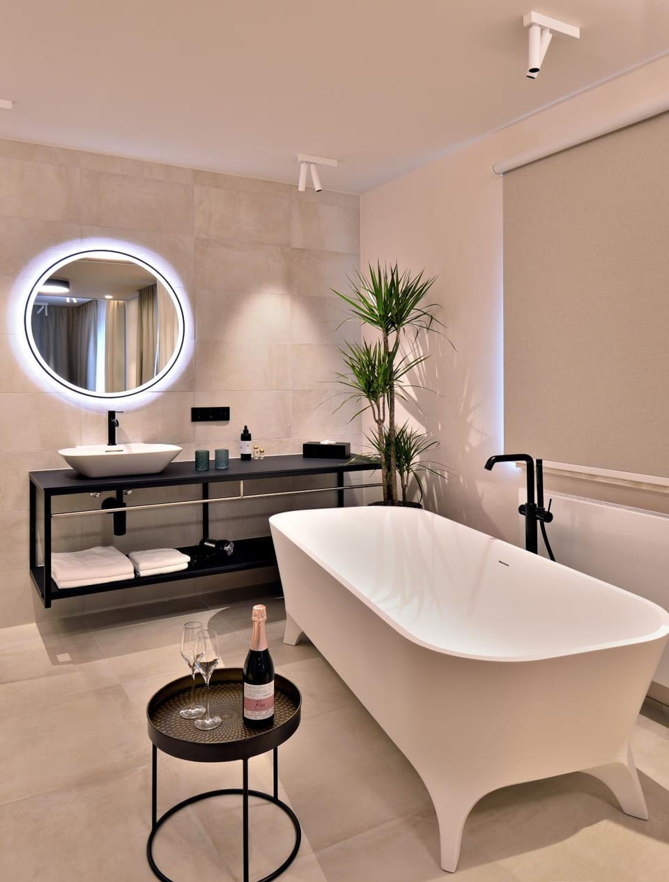 Bathroom, Bath