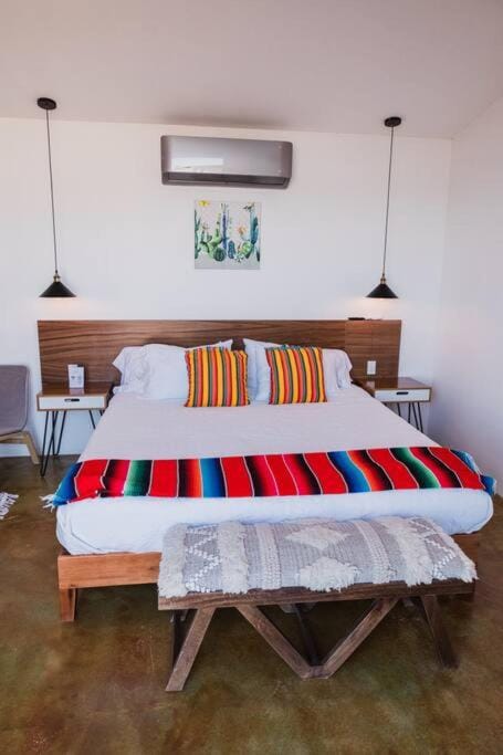 Starlight king bungalow 6 Bed and Breakfast in State of Baja California