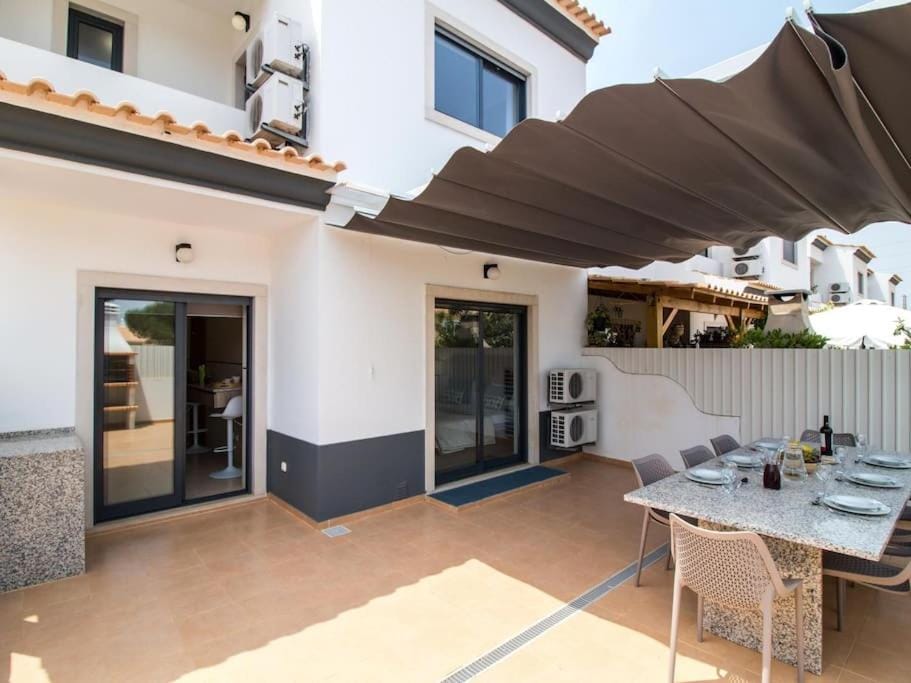 Magnólia O House by Stay ici Villa in Olhos de Água