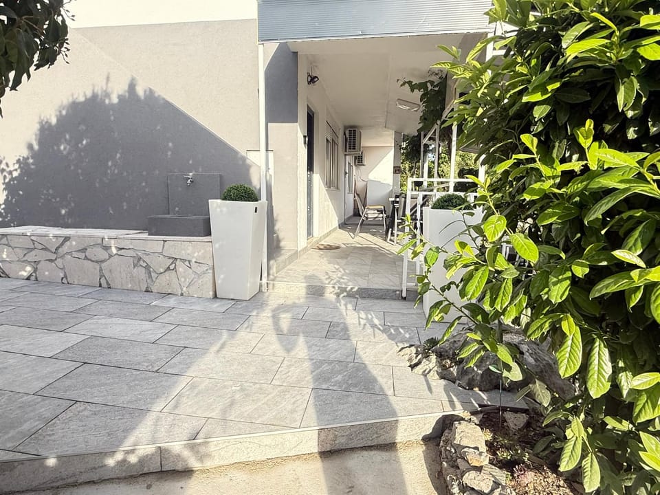Villa Ivana-20 minutes from Split House in Split-Dalmatia County