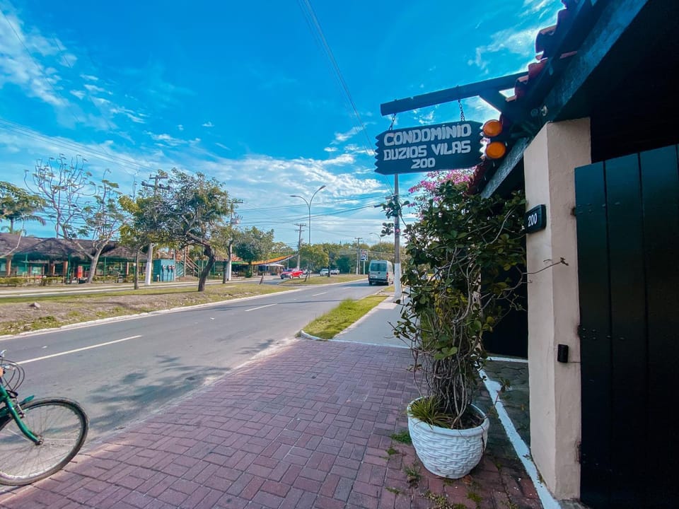 Property building, Street view