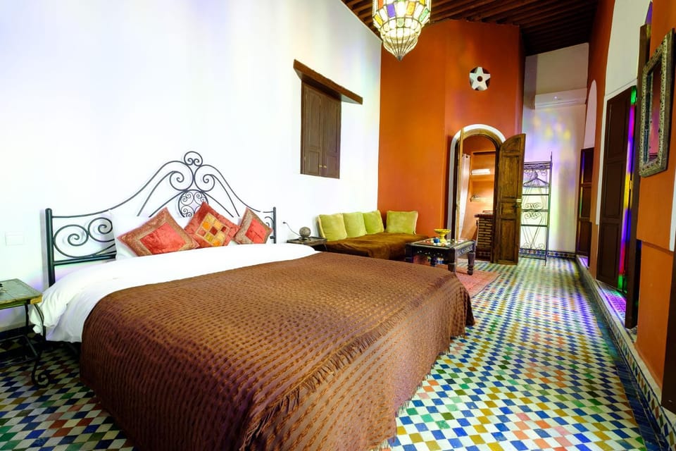 Decorative detail, bunk bed