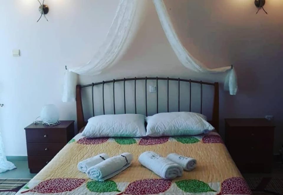 ΘΕΑ ΠΑΝΟΡΑΜΑ Bed and Breakfast in Peloponnese, Western Greece and the Ionian