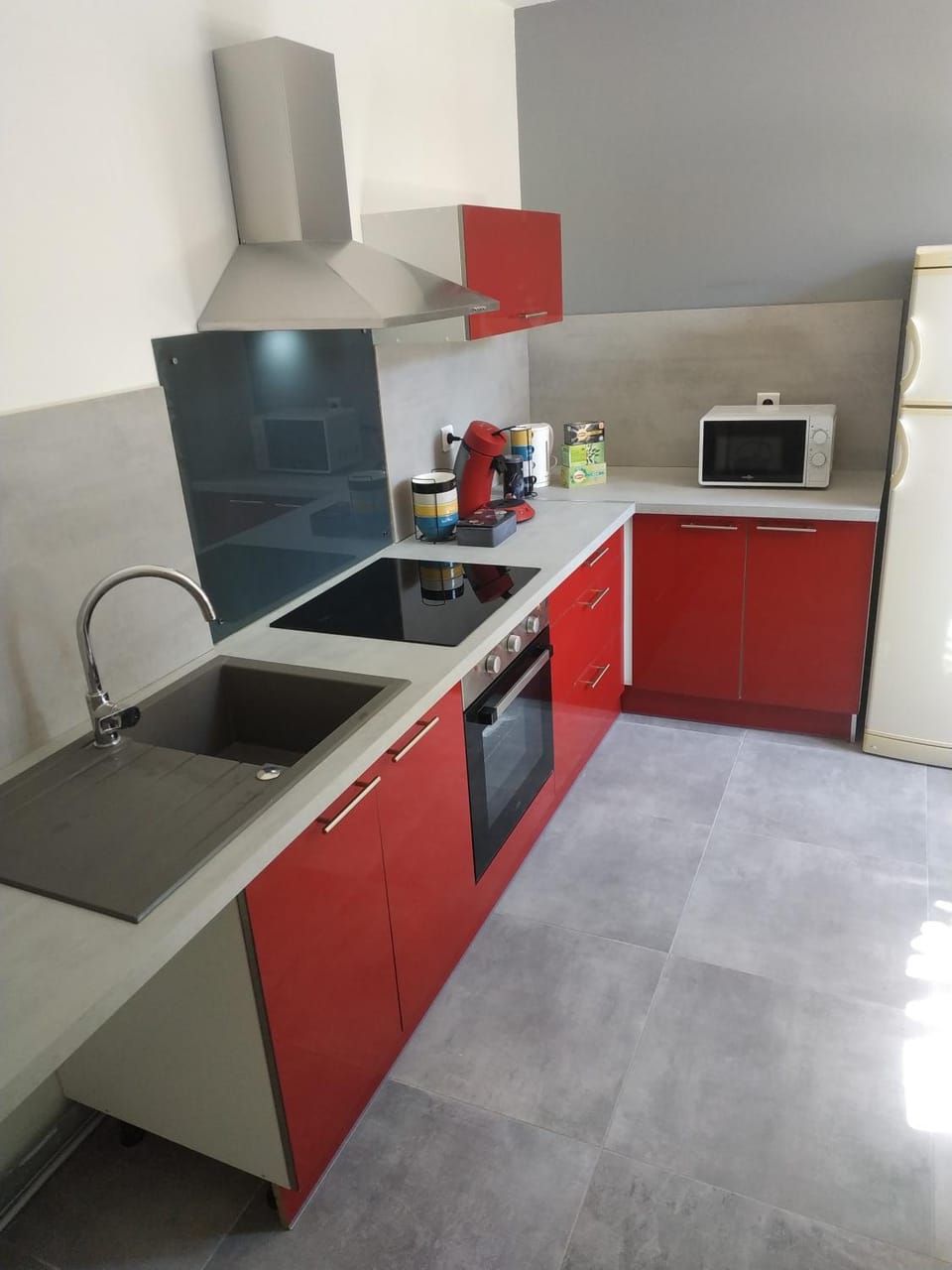Kitchen or kitchenette