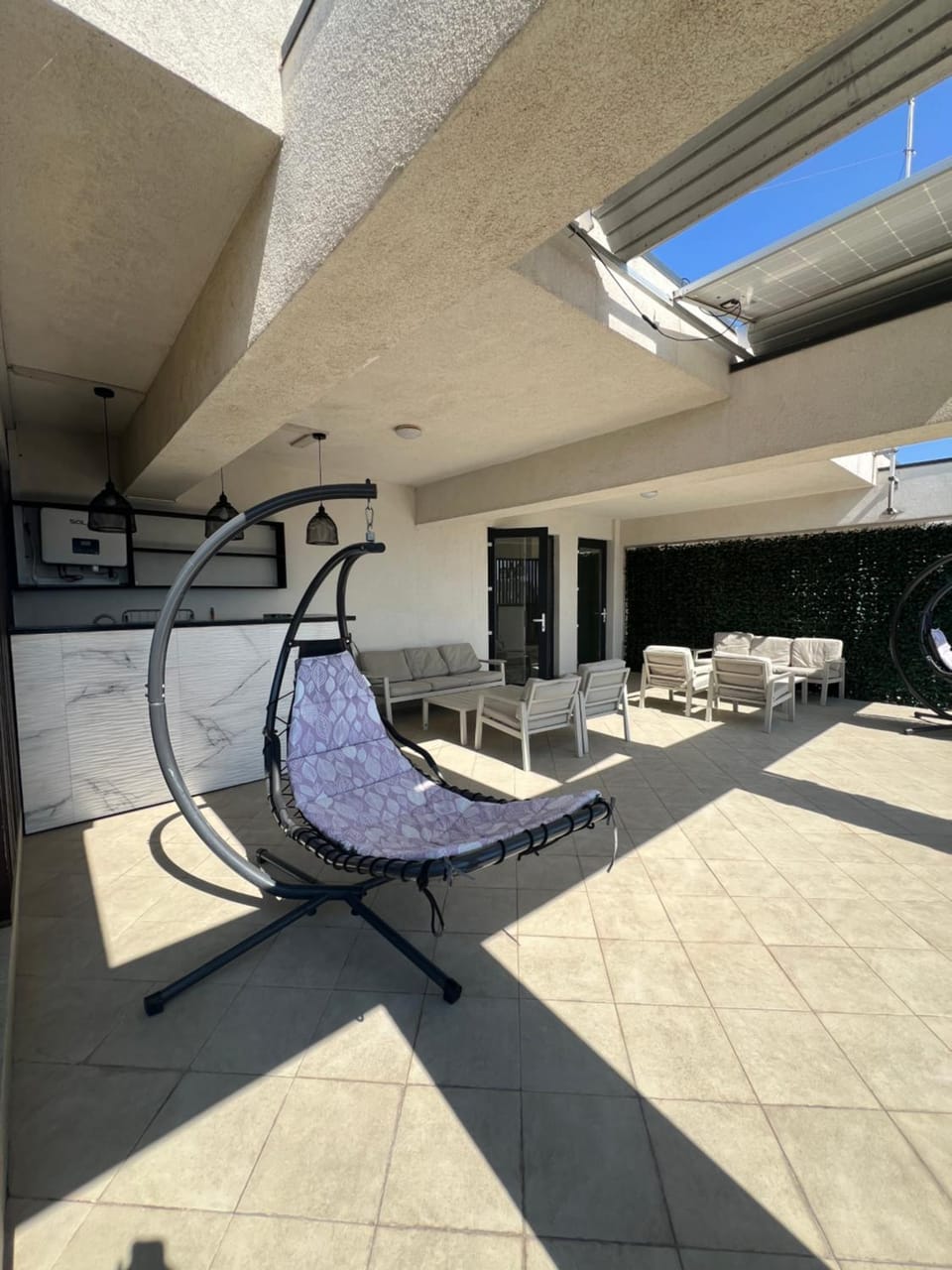 Day, sunbed