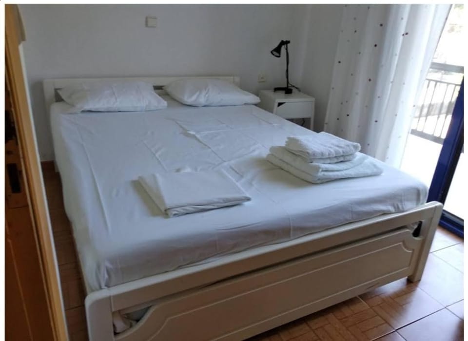 MeTime Apartment in Peloponnese, Western Greece and the Ionian