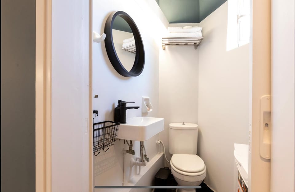 Nanas luxury studio with balcony Apartment in Heraklion