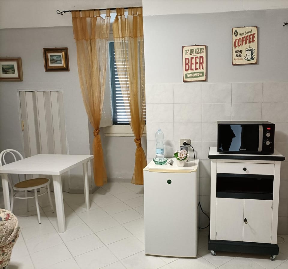 minibar