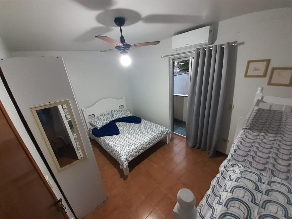 Bed, Balcony/Terrace, Photo of the whole room, fireplace, air conditioner