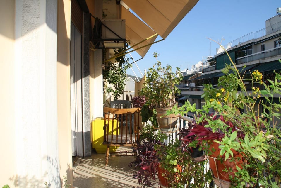 Work or Vacation in shared apartment Vacation rental in Athens