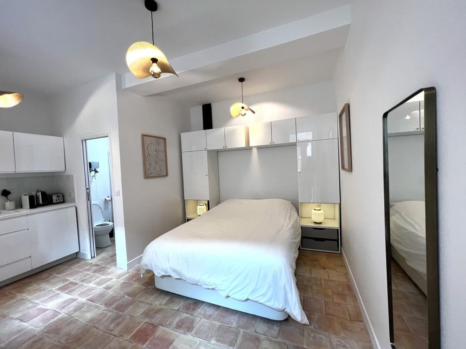 Bed, Bedroom, wardrobe