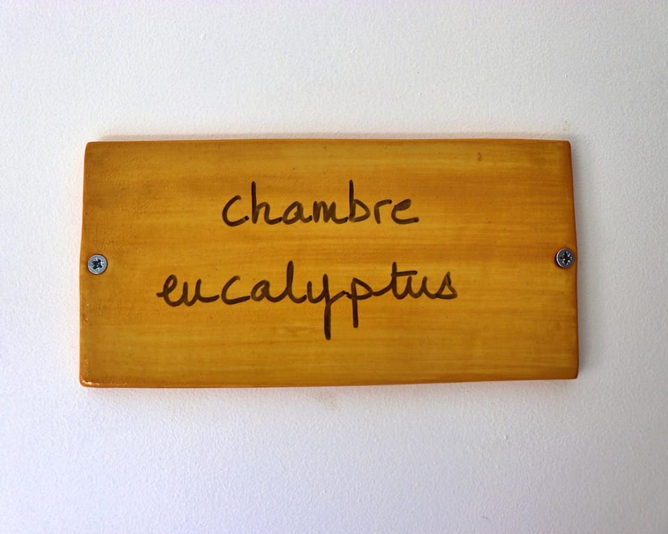 Au Coeur Des Arbres Bed and Breakfast in Provence
