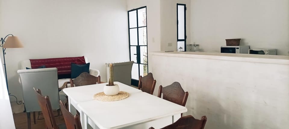 CASA ATELIER Bed and Breakfast in Tilcara