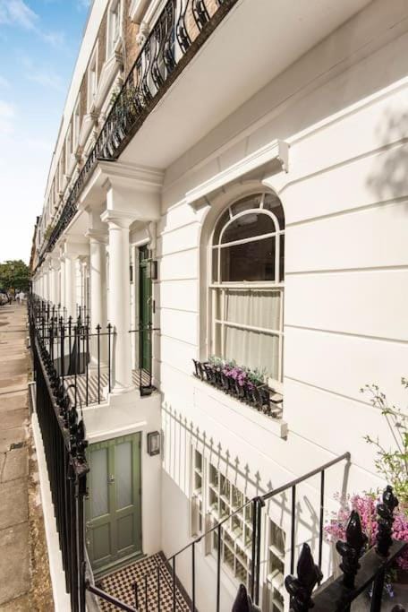 Chepstow Place- Notting Hill House in City of Westminster