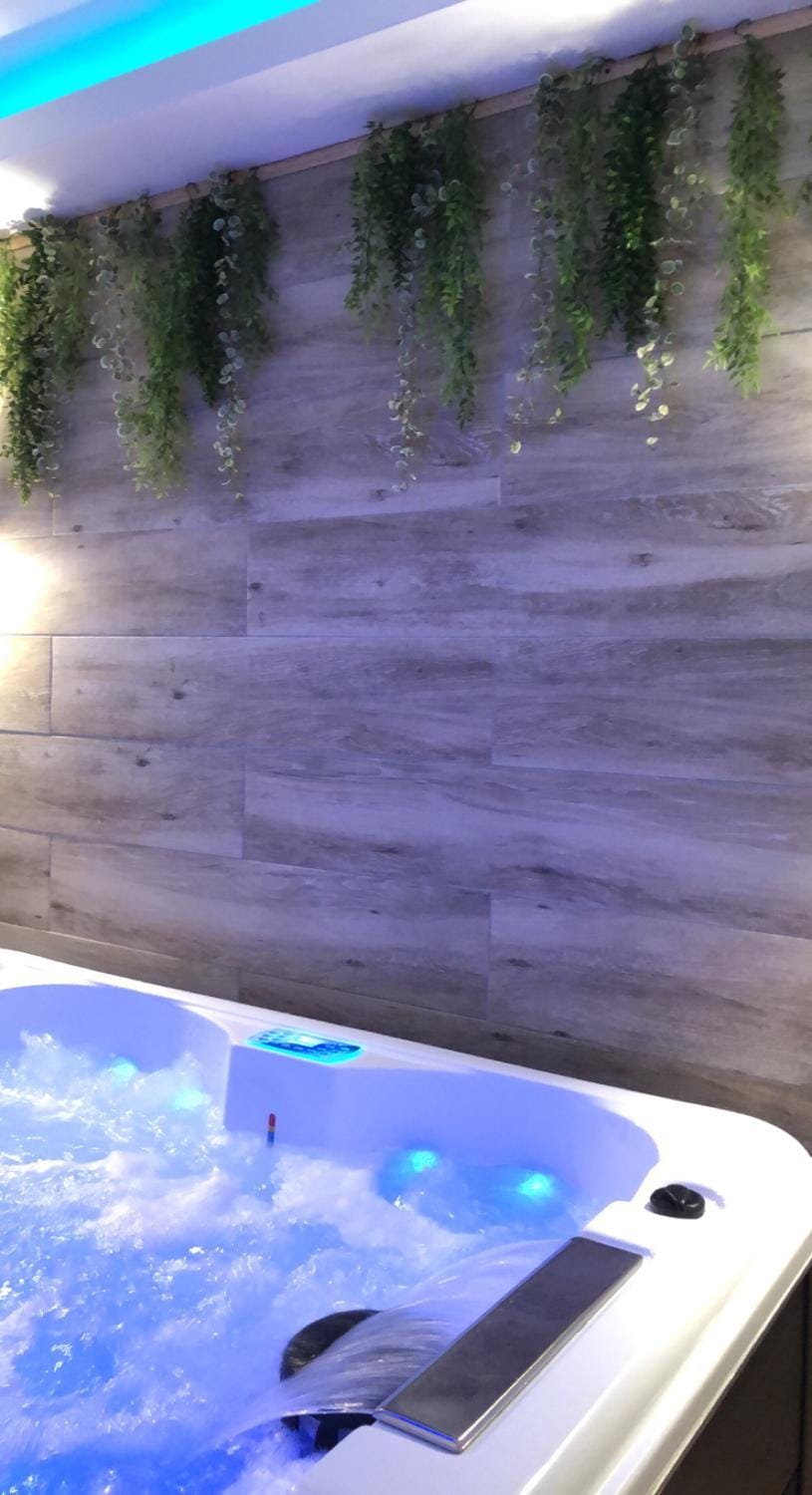 Spa and wellness centre/facilities