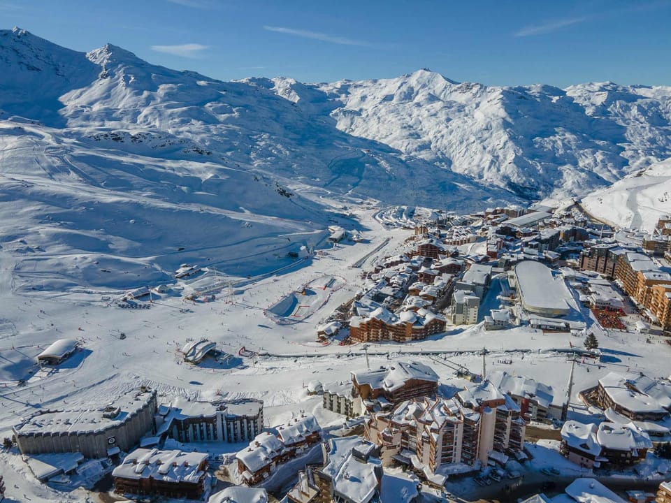 Bel appartement 6 pers, vue panoramique, WiFi, près des pistes - FR-1-640-12 Apartment in Les Allues