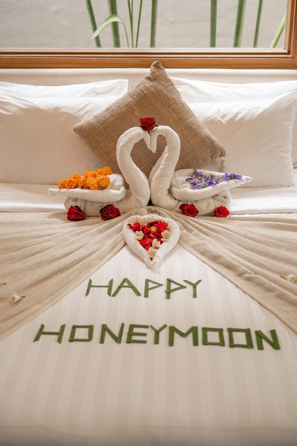 Bed, Decorative detail, Bedroom