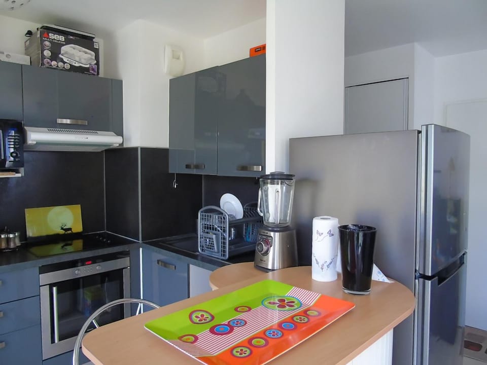 Coffee/tea facilities, Communal kitchen