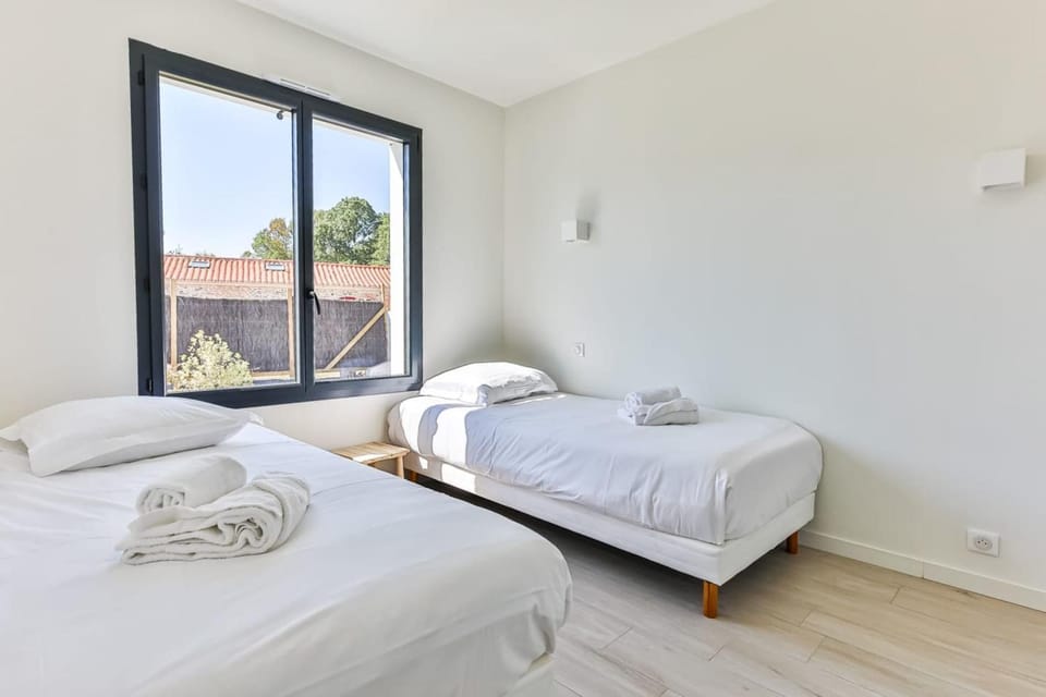 Chiron Reculeau - Piscine - Wifi House in Pays de la Loire