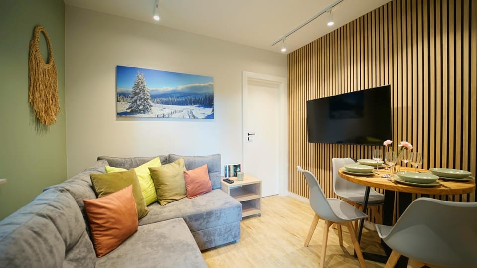 TV and multimedia, Living room