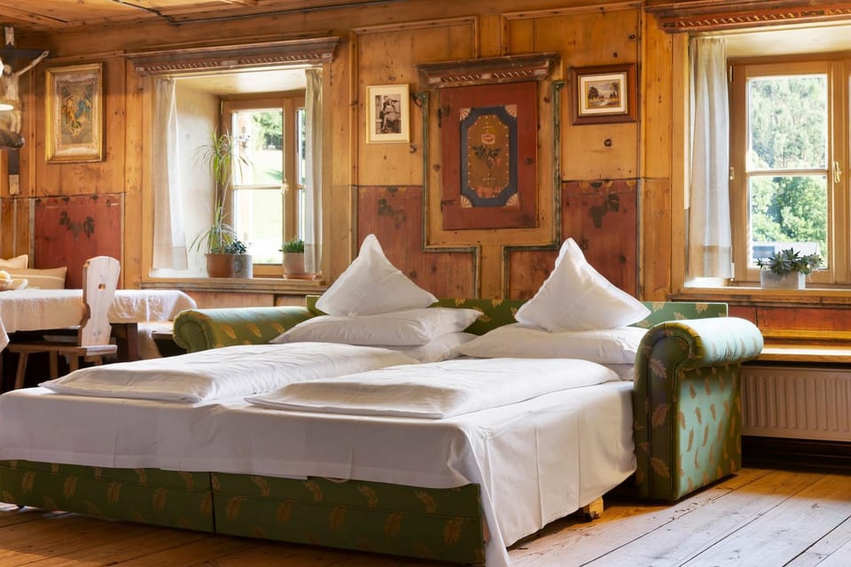 Living room, Bedroom