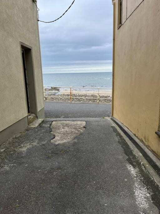 The Beach House House in Lahinch