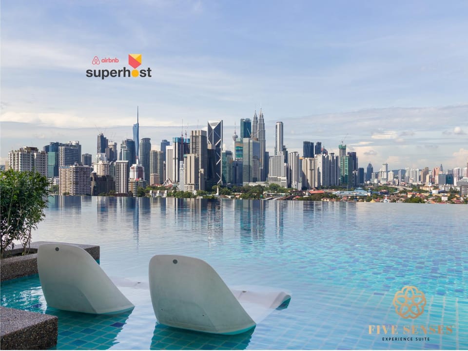 City view, Pool view, Swimming pool, Swimming pool