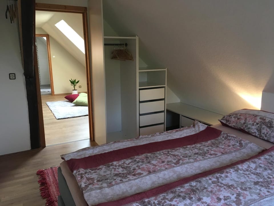Rinteln-Loft mit E-Auto-Ladestation Apartment in Lower Saxony, Germany