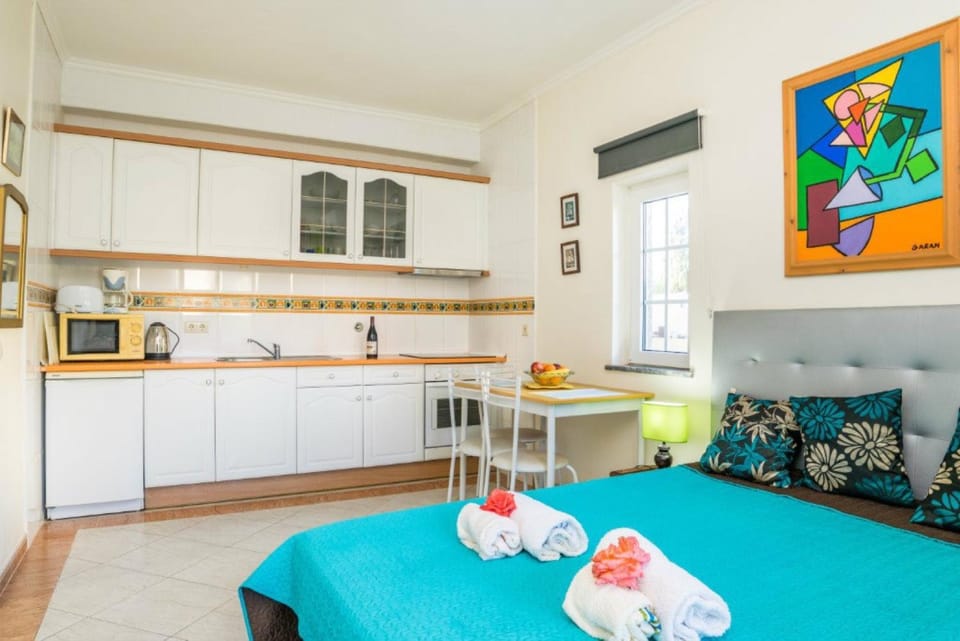 Living room, Bedroom