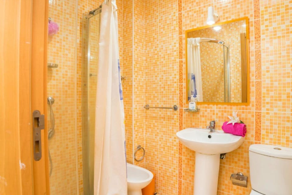 Bathroom, Living room