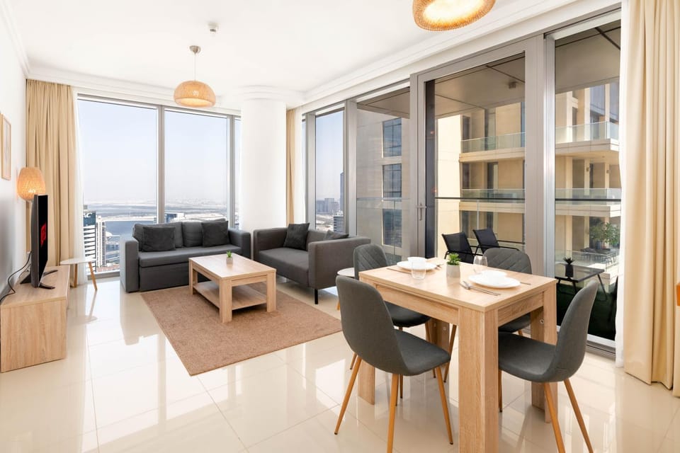 Unified Vacation Homes-1 Bed Apt with Stunning View-High floor-Free Pool Gym Apartment in Dubai