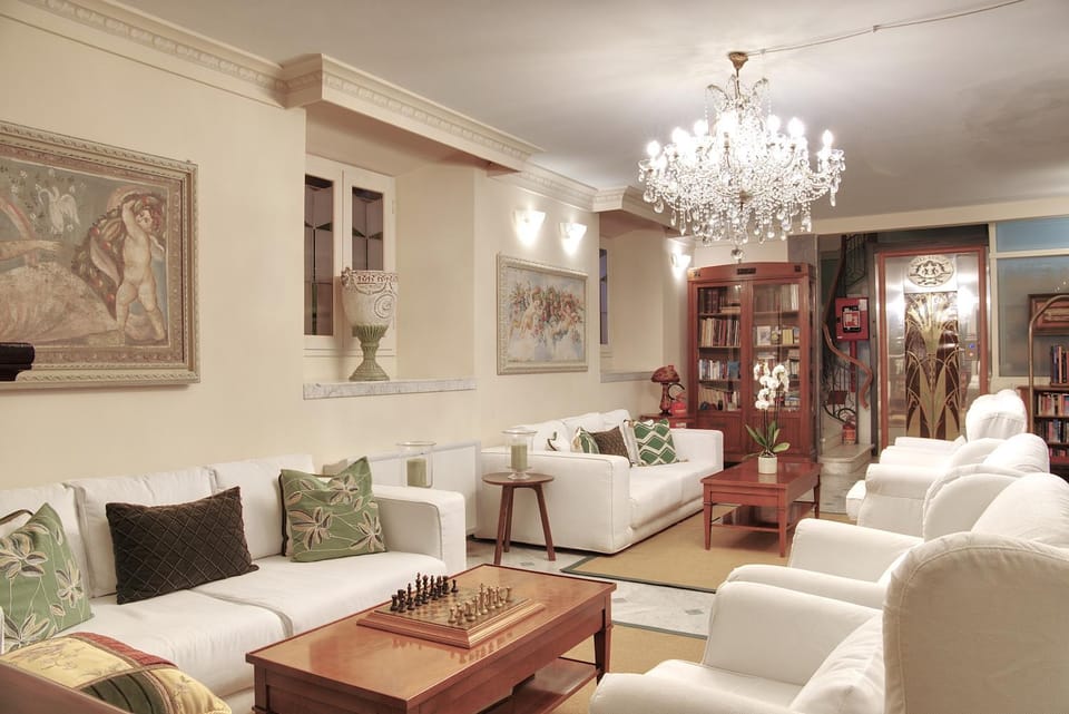 Communal lounge/ TV room, Lounge or bar