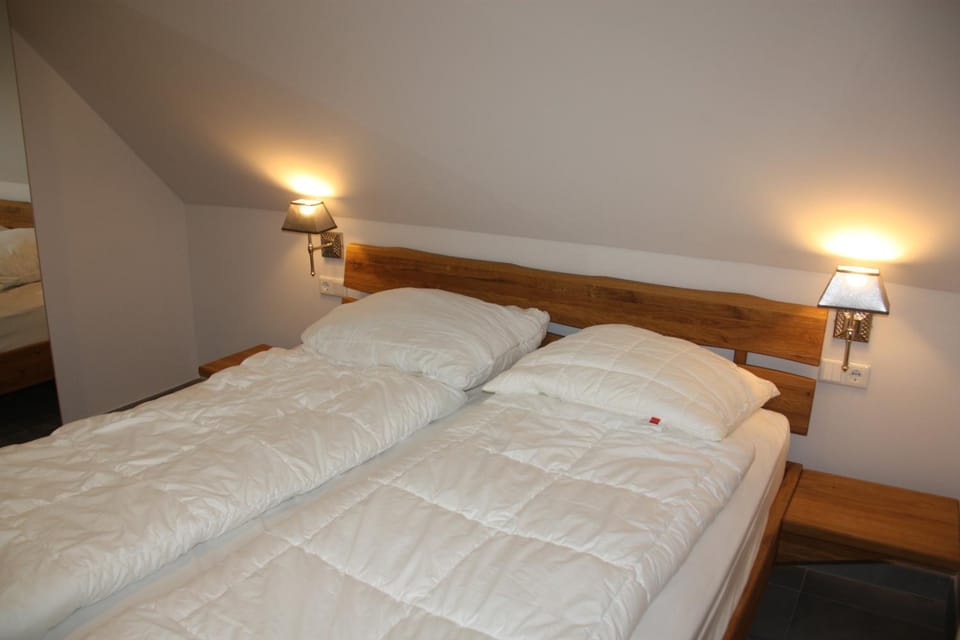 Seeblick 8 - Luxus direkt am Hafen von Norddeich Apartment in Norden
