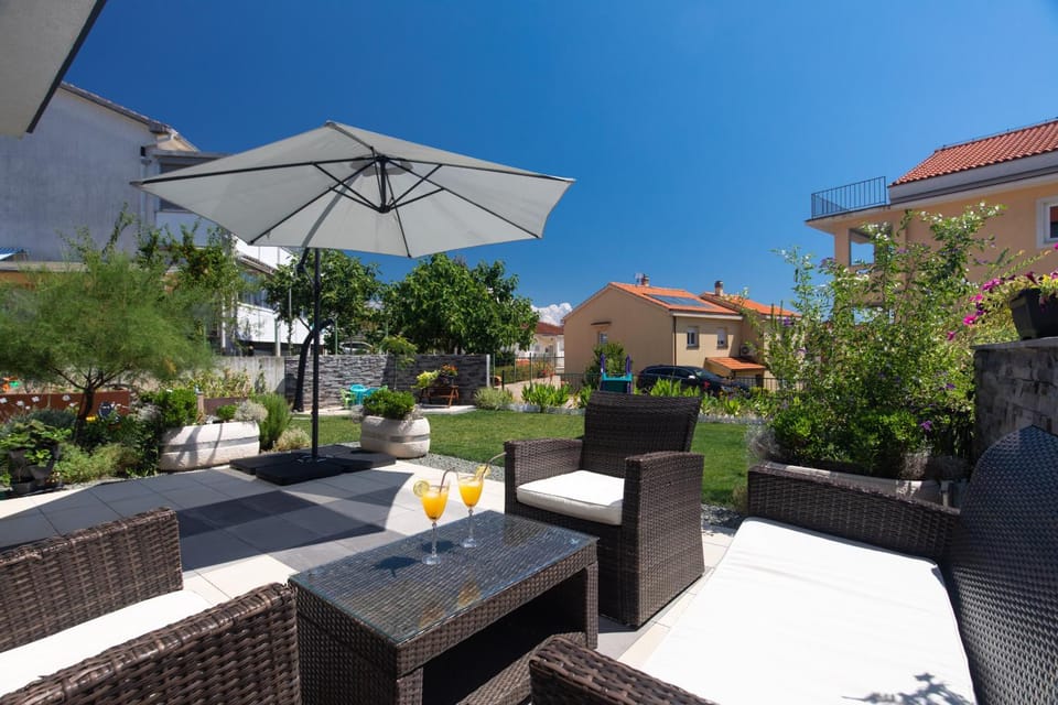 Patio, Balcony/Terrace
