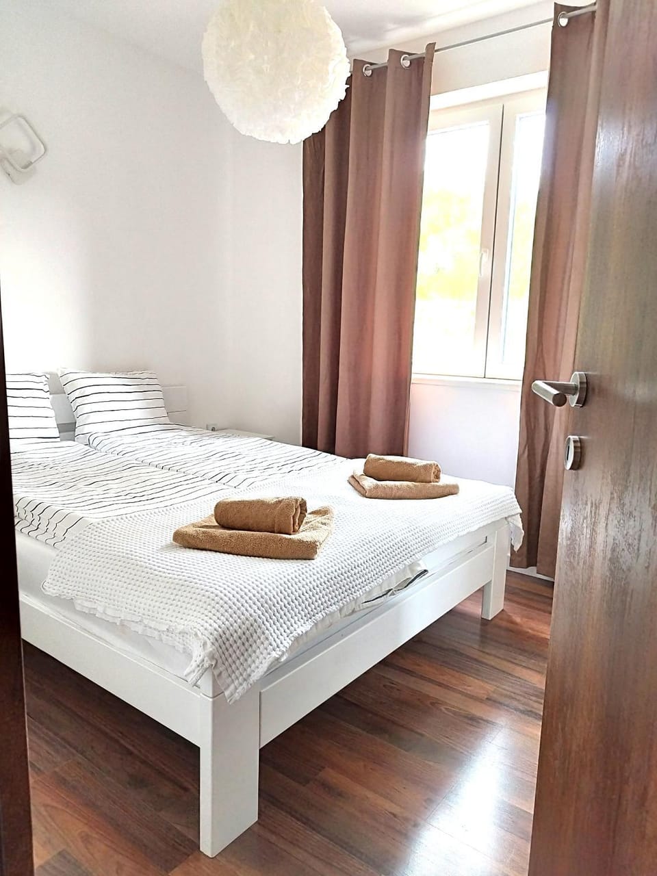 Bed, Photo of the whole room, Bedroom, towels, wardrobe