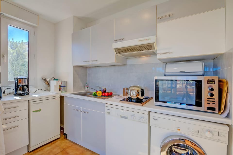 Kitchen or kitchenette, Kitchen or kitchenette