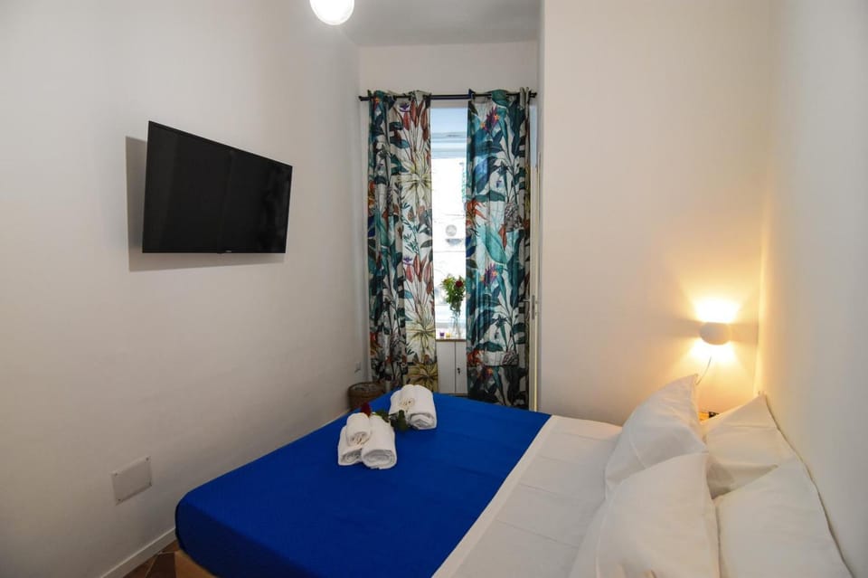 Arte Domus Napoli B&B Bed and Breakfast in Naples