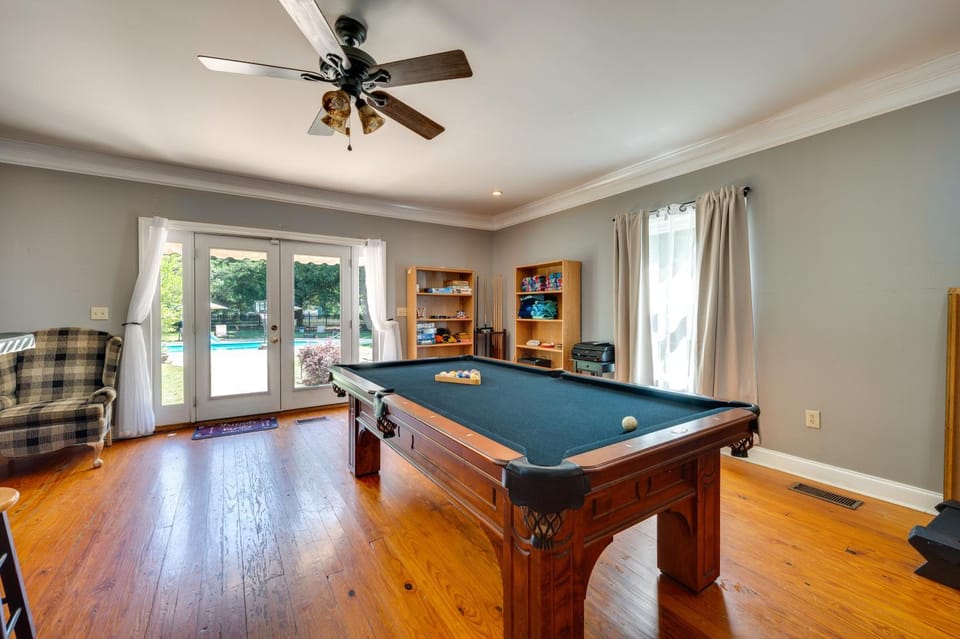 Pet-Friendly Fort Valley Home w/ Private Pool House in Georgia