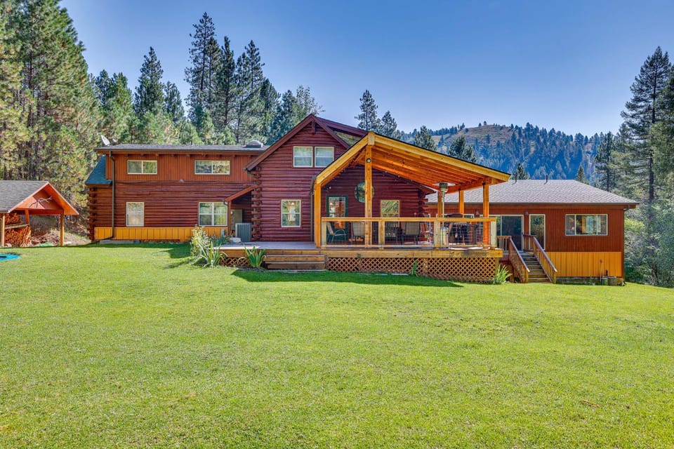 Horse Tours + Wildlife: Boise Ranch Home w/ Pool! House in Idaho