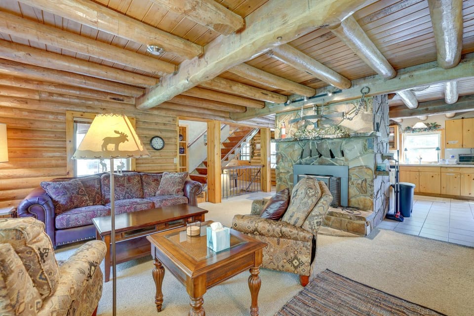 Horse Tours + Wildlife: Boise Ranch Home w/ Pool! House in Idaho