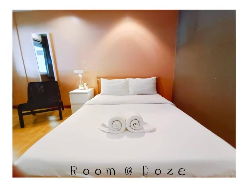Room@Doze Bed and Breakfast in Bangkok