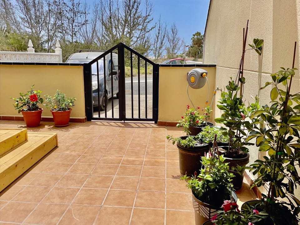 Property building, Garden, View (from property/room), Balcony/Terrace, Garden view