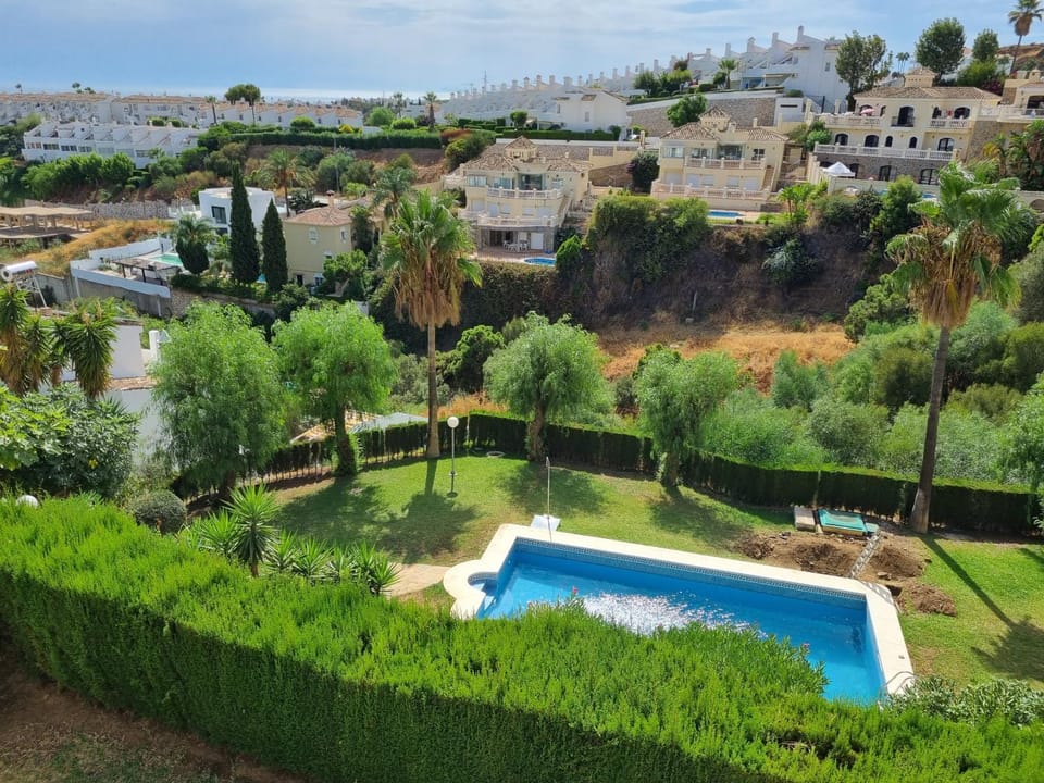 Garden view, Swimming pool