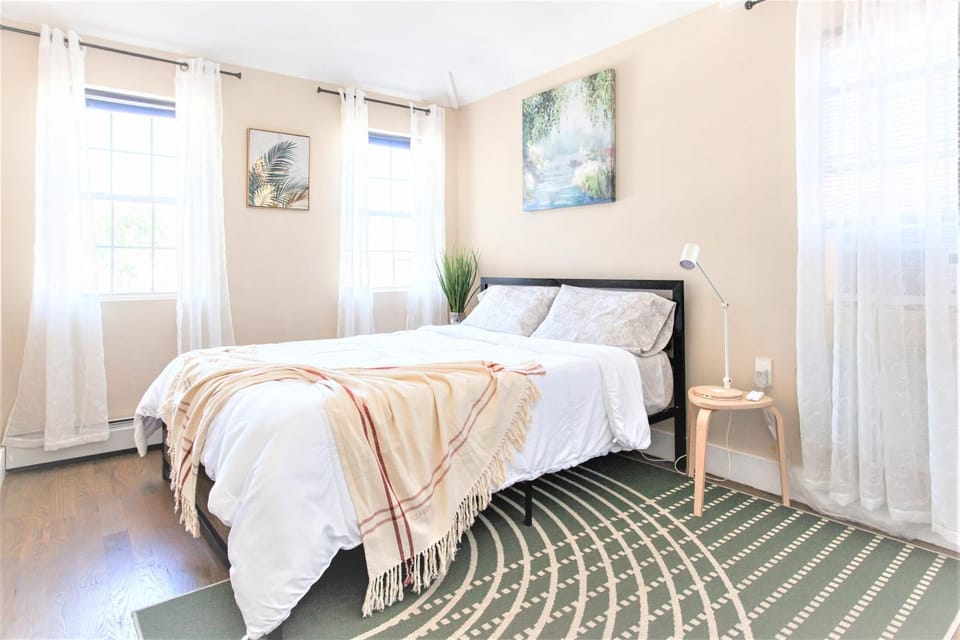 Tonel Paradise Apartment in Queens