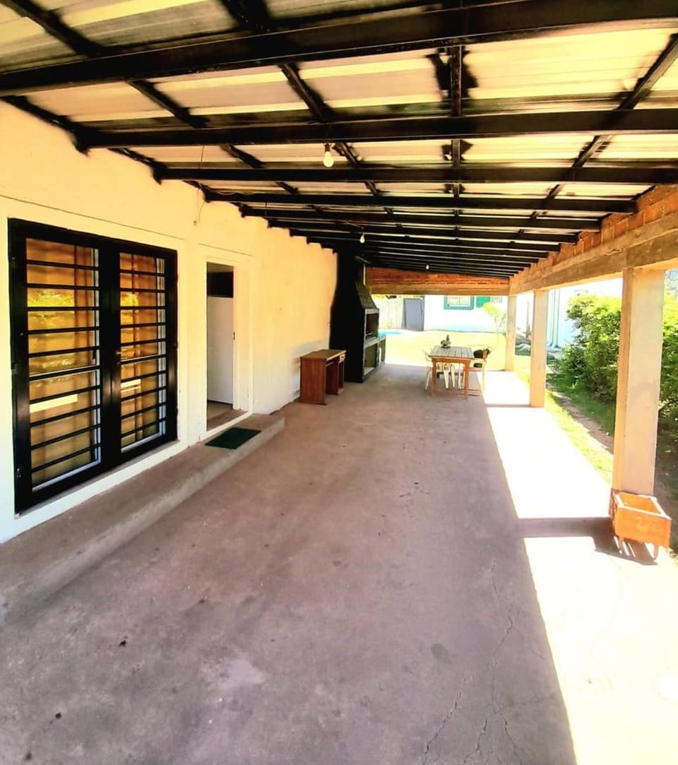 BBQ facilities, Parking