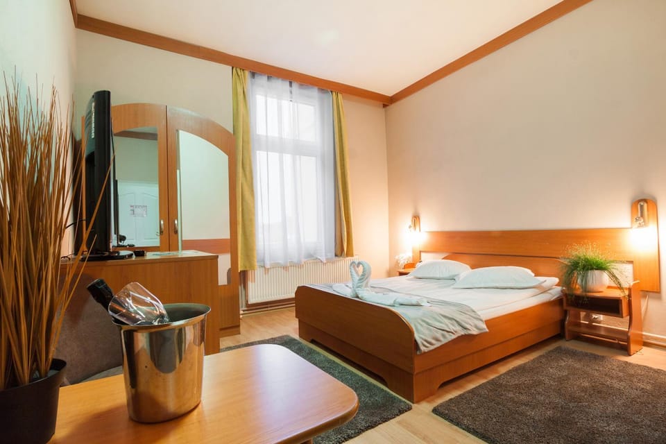 Szilagyi Hotel&Restaurant Hotel in Romania