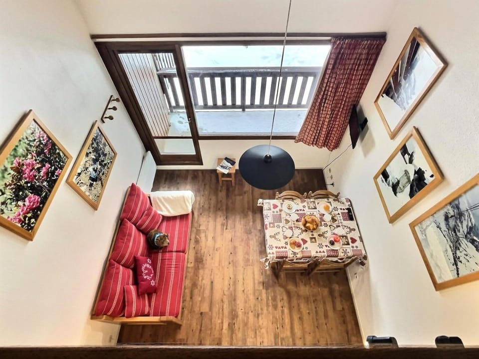 Résidence Le Chantelouve - Studio cabine avec mezzanine pour 5 personnes à Val d'Isère à 300m du centre du village et 450m des pistes MAE-1805 Cabin in Val dIsere