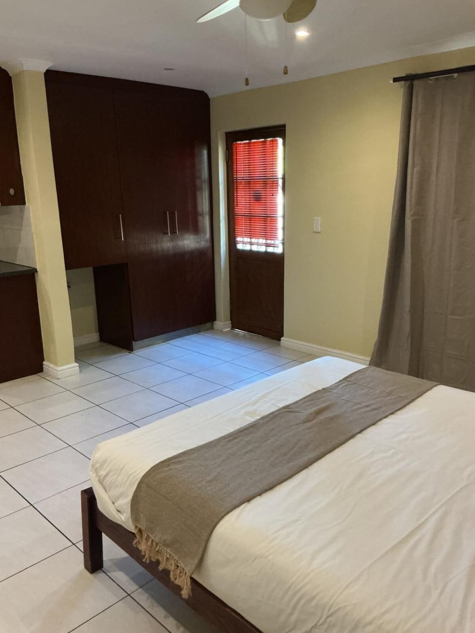Classic Cape Dutch Studio Apartment Apartment in Cape Town